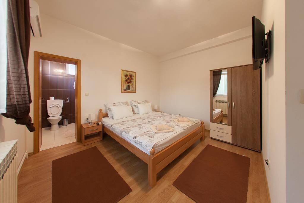 Guesthouse Hortenzija 모스타르 객실 사진