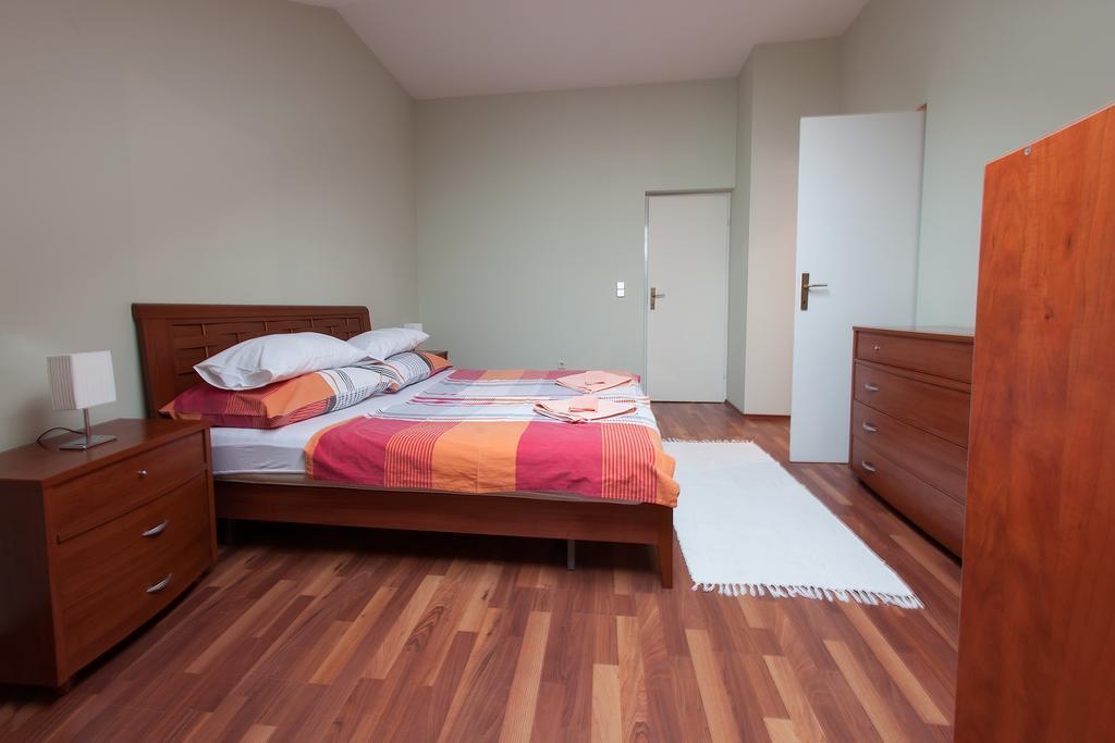 Guesthouse Hortenzija 모스타르 객실 사진